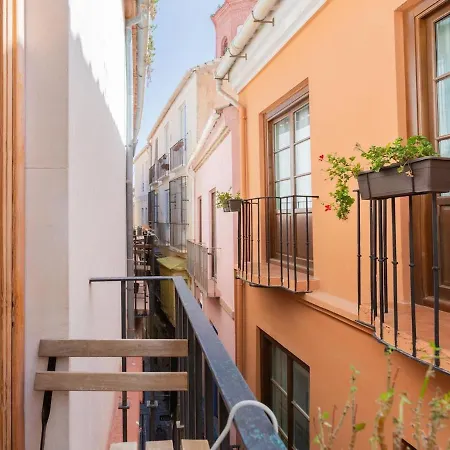 Plaza De Martires Apartment Malaga