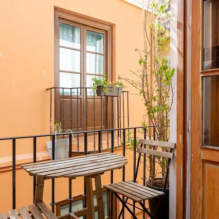 Apartment Plaza De Martires Malaga